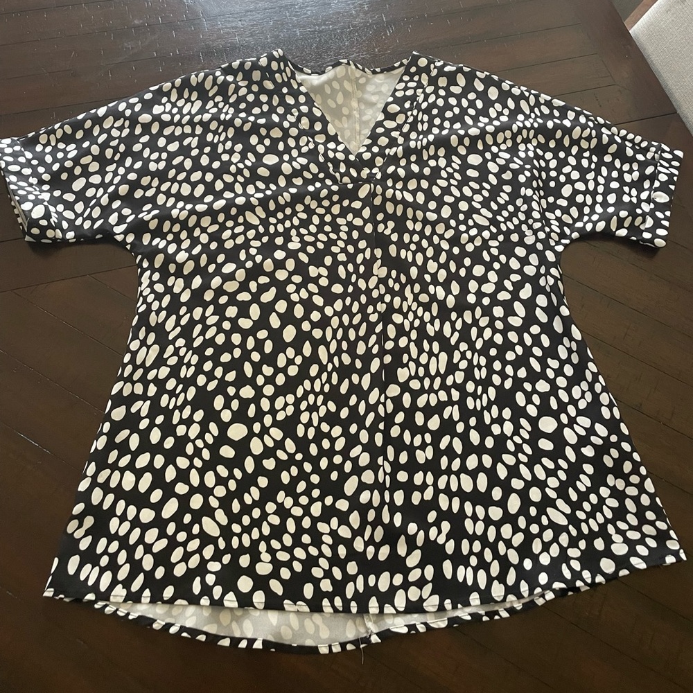 Oversized v neck blouse